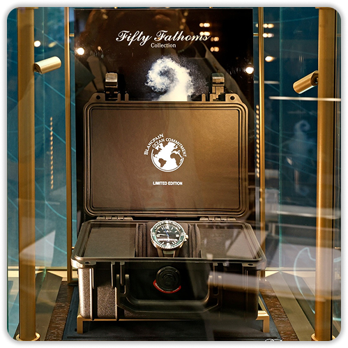 Elegant Product Presentation